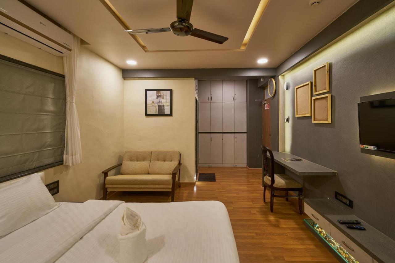 Tranquil La Casa Hotell Pune Exteriör bild