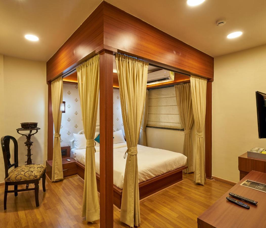 Tranquil La Casa Hotell Pune Exteriör bild